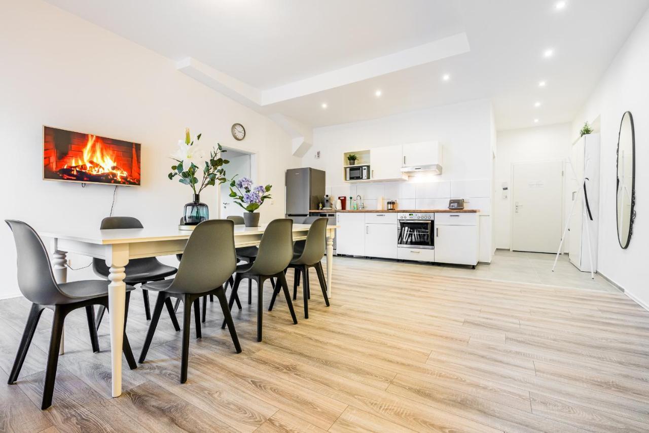 Comodo Apartments Золинген Екстериор снимка