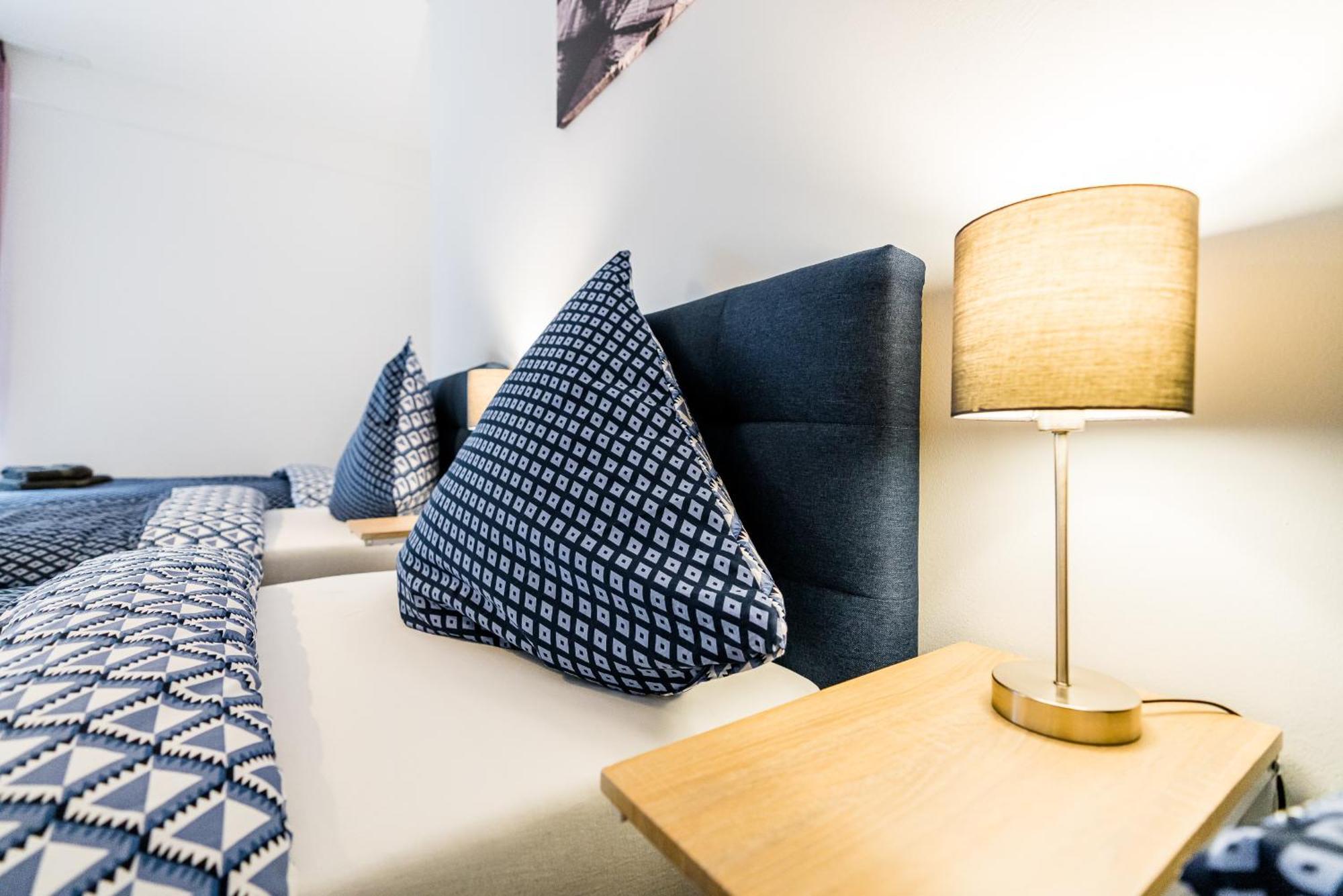 Comodo Apartments Золинген Екстериор снимка