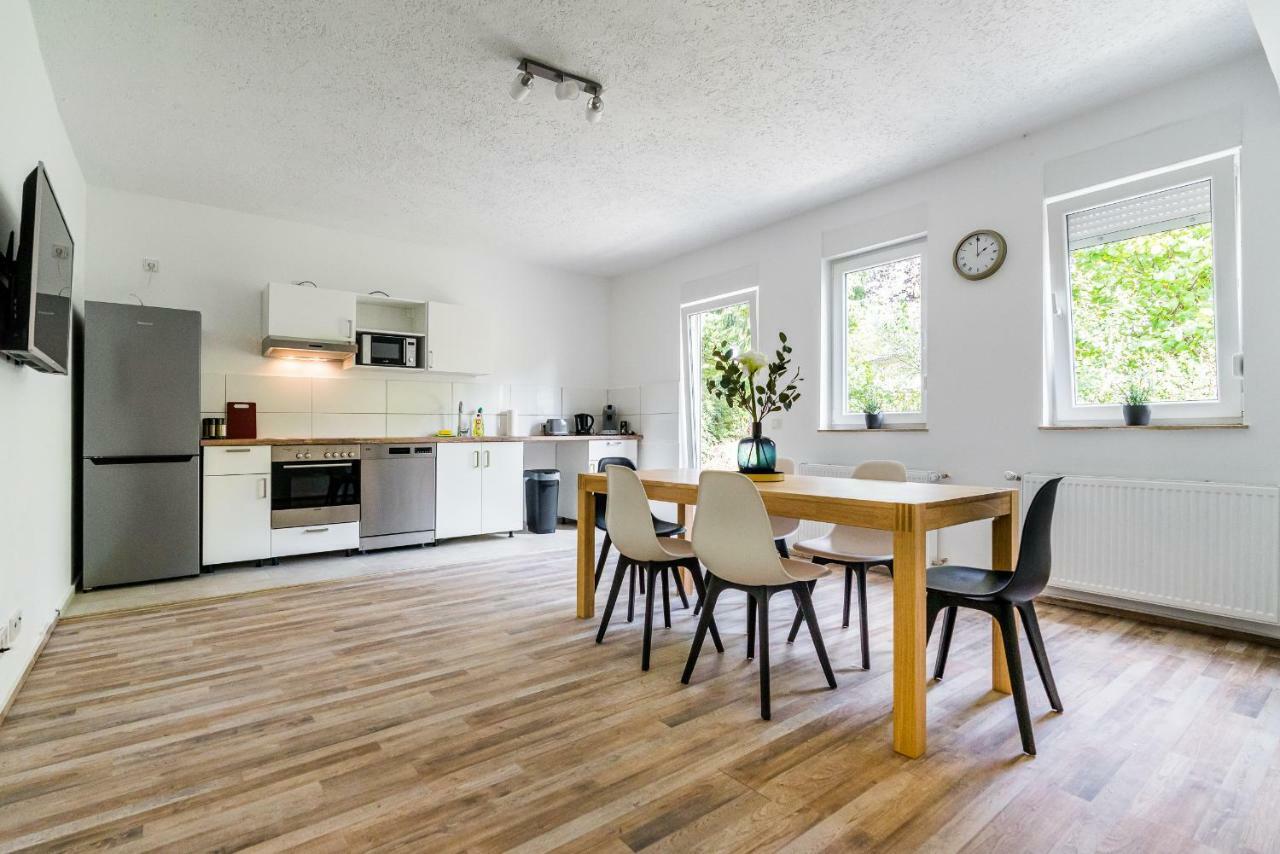 Comodo Apartments Золинген Екстериор снимка